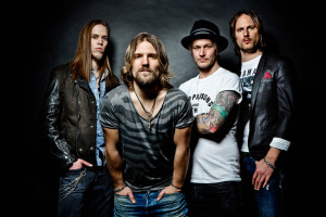 THE NEW ROSES 2015 official press 1_1000px-72dpi - copyright Severin Schweiger
