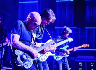 Joe Satrianis G3 Projekt wird 30 Jahre alt!