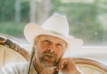 Hiss Golden Messenger – I’m People