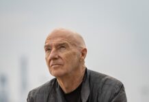 Midge Ure – A Man Of Two Worlds